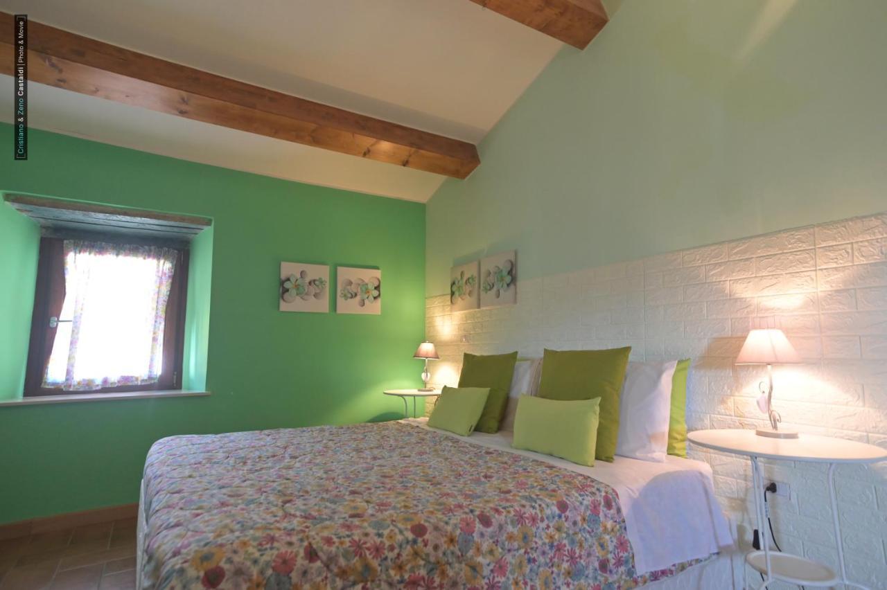 B&B Dimora Paolina Baschi Екстериор снимка