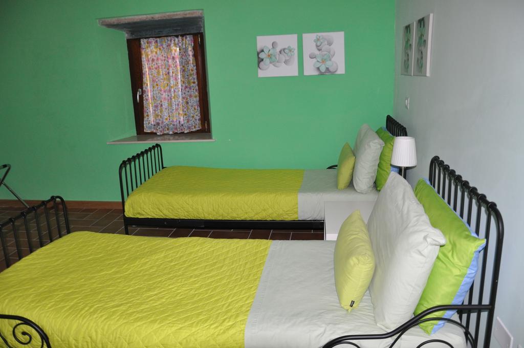 B&B Dimora Paolina Baschi Екстериор снимка