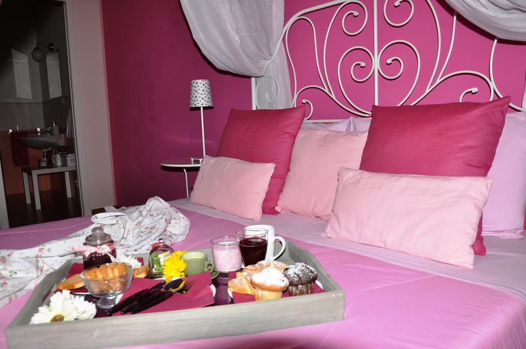 B&B Dimora Paolina Baschi Екстериор снимка